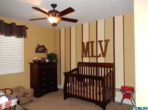 3712 E Seeger Ct, Visalia, CA 93292 photo 9