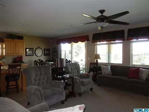 3712 E Seeger Ct, Visalia, CA 93292 photo 5