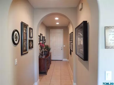 3712 E Seeger Ct, Visalia, CA 93292 photo 2