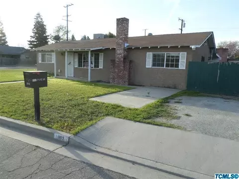 983 E Pine Dr, Tulare, CA 93274 photo 1