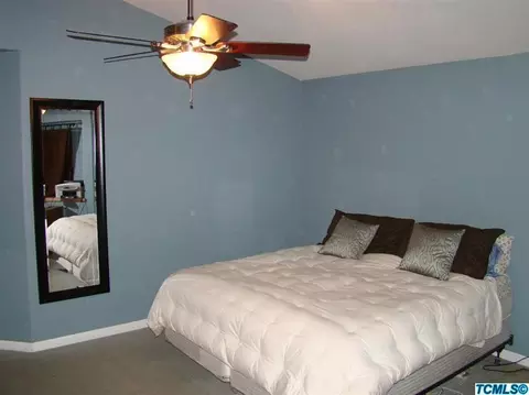 3343 E Sanders Ct, Visalia, CA 93292 photo 10