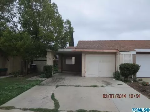 742 E Harold Ave, Visalia, CA 93292 photo 1