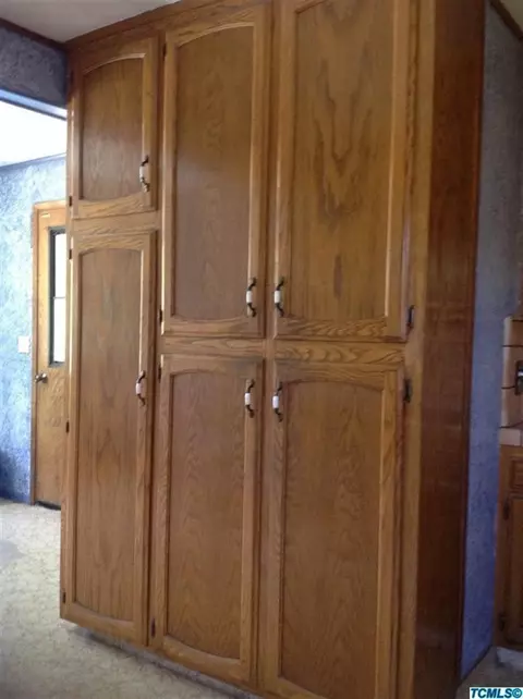 2111 E Westcott Ave, Visalia, CA 93292 photo 7