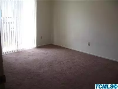 1031 N Bates Ave, Dinuba, CA 93618 photo 5