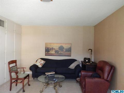 160 E Prosperity Ave, Tulare, CA 93274 photo 24