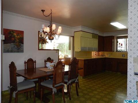160 E Prosperity Ave, Tulare, CA 93274 photo 16