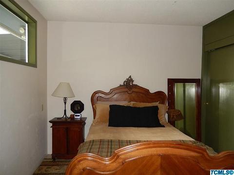 160 E Prosperity Ave, Tulare, CA 93274 photo 28
