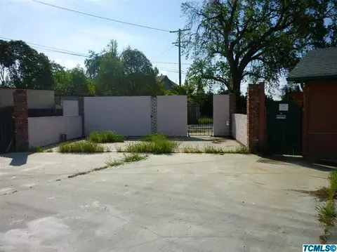 3107 E Kaweah Ave, Visalia, CA 93292 photo 5
