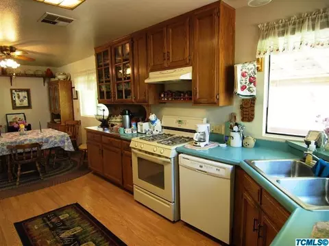42072 S Fork Dr, Three Rivers, CA 93271 photo 9