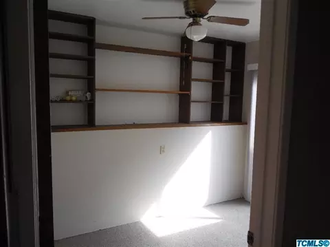 3523 E Center Ct, Visalia, CA 93292 photo 5