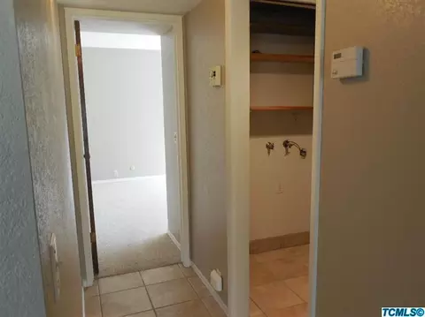 3523 E Center Ct, Visalia, CA 93292 photo 9