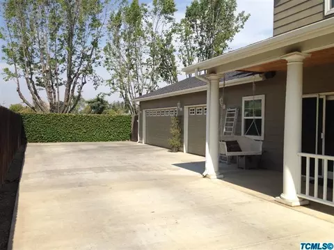601 Dove Ct, Exeter, CA 93221 photo 2