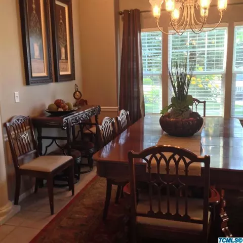 601 Dove Ct, Exeter, CA 93221 photo 3