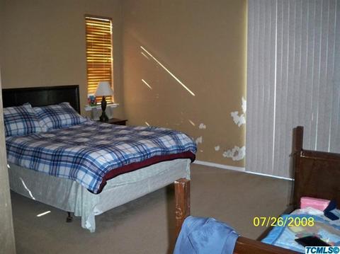 2600 Hillcrest St, Selma, CA 93662 photo 8