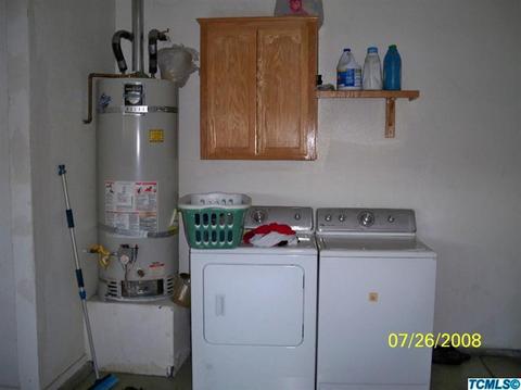 2600 Hillcrest St, Selma, CA 93662 photo 12