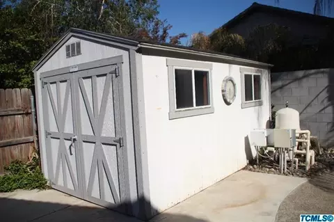 1640 E Victor Ave, Visalia, CA 93292 photo 20