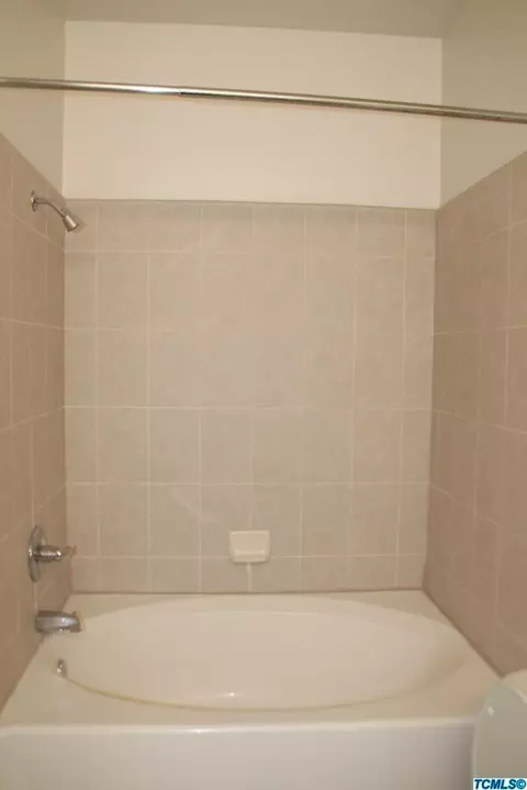 1640 E Victor Ave, Visalia, CA 93292 photo 14