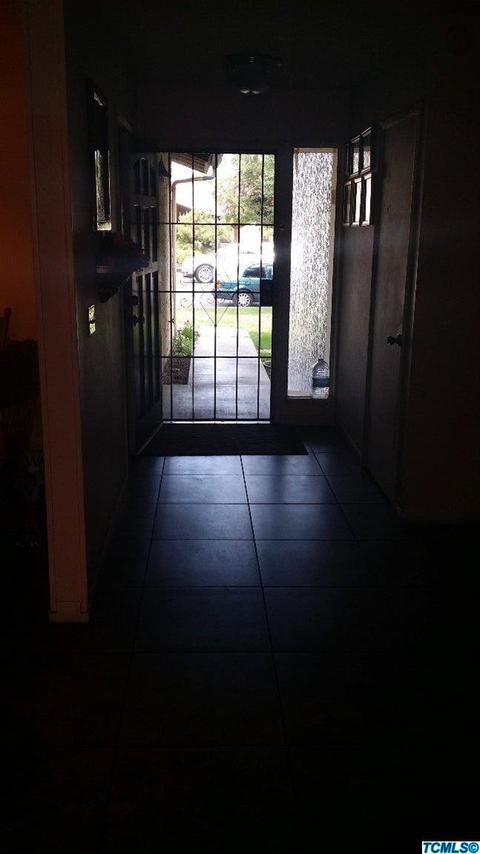 2803 E Vine Ave, Visalia, CA 93292 photo 5