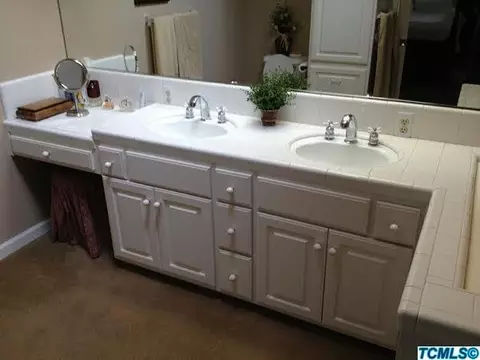 1353 Gaither St, Selma, CA 93662 photo 7