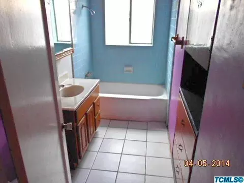 1327 E Sequoia Ave, Tulare, CA 93274 photo 20