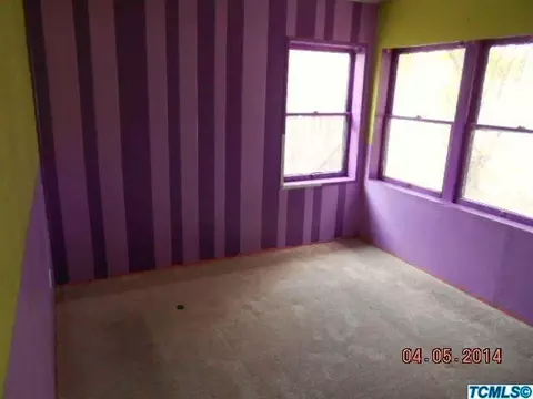 1327 E Sequoia Ave, Tulare, CA 93274 photo 18