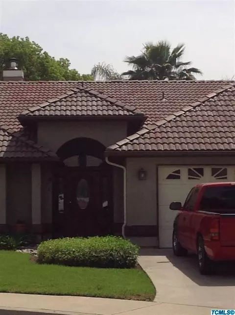 2521 E Harold Ct, Visalia, CA 93292 photo 1