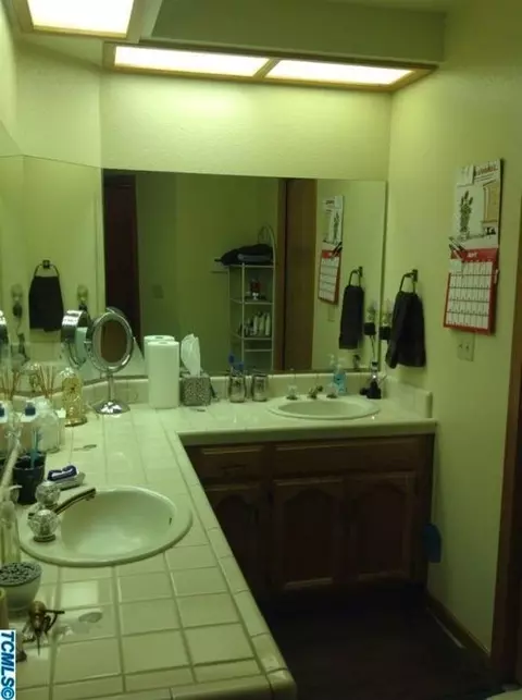 2521 E Harold Ct, Visalia, CA 93292 photo 16