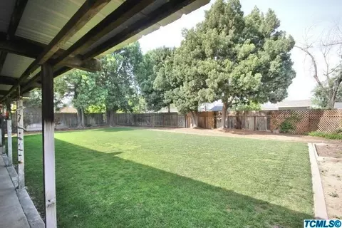 510 S Francis Ave, Exeter, CA 93221 photo 8