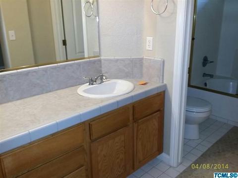 3950 E Harvard Ave, Visalia, CA 93292 photo 9