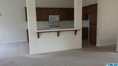 1682 Fireside Way, Lemoore, CA 93245 photo 4