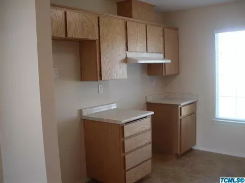 179 S Smith Rd, Tipton, CA 93272 photo 5
