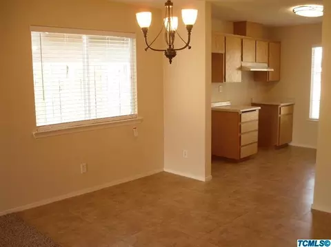 179 S Smith Rd, Tipton, CA 93272 photo 8
