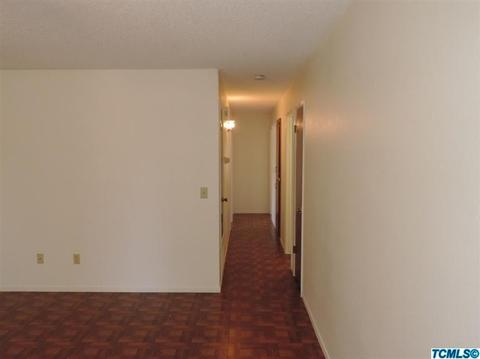 1070 E Academy Way, Dinuba, CA 93618 photo 16