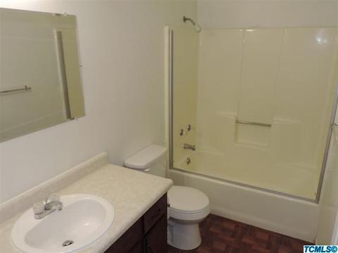 1070 E Academy Way, Dinuba, CA 93618 photo 26