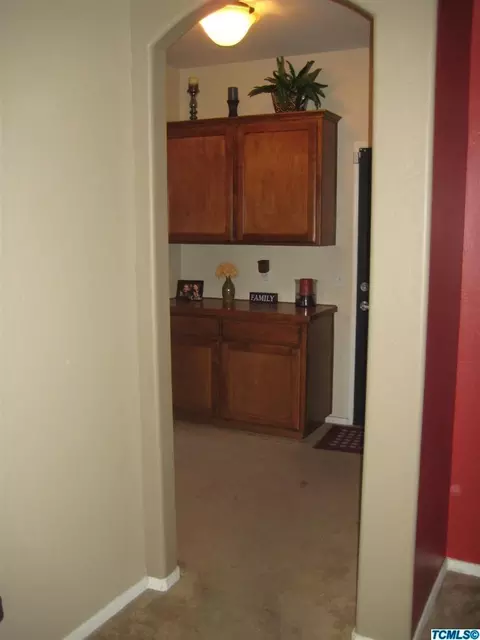 4146 S Locust St, Visalia, CA 93277 photo 9