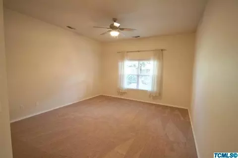 1328 E Seeger Ave, Visalia, CA 93292 photo 9