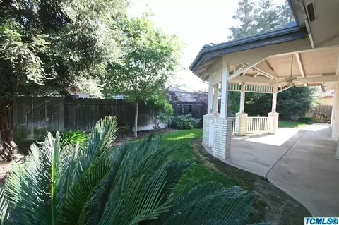 1328 E Seeger Ave, Visalia, CA 93292 photo 21