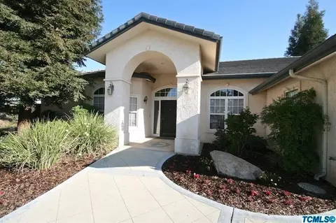 1328 E Seeger Ave, Visalia, CA 93292 photo 2