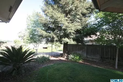 1328 E Seeger Ave, Visalia, CA 93292 photo 20