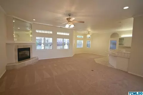 1328 E Seeger Ave, Visalia, CA 93292 photo 7
