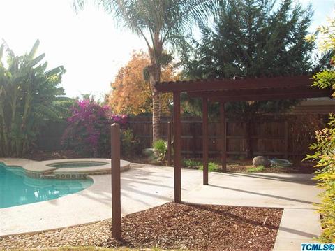 231 E Paseo Ave, Visalia, CA 93277 photo 13