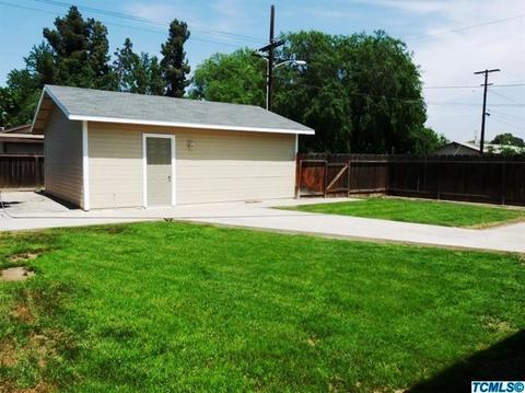 898 E Academy Ave, Tulare, CA 93274 photo 12