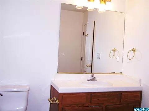 4101 E Meadow Ave, Visalia, CA 93292 photo 14
