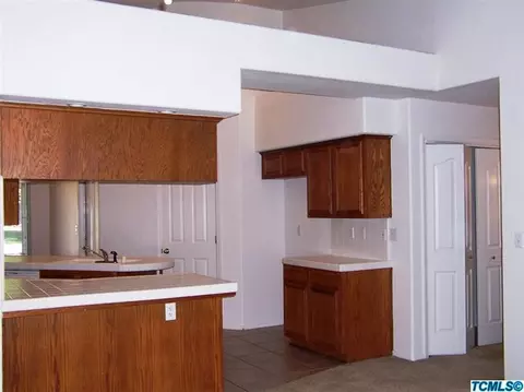 4101 E Meadow Ave, Visalia, CA 93292 photo 7
