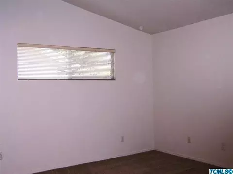 4101 E Meadow Ave, Visalia, CA 93292 photo 10
