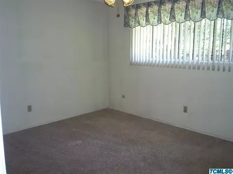 280 Lipscomb Ave, Tipton, CA 93272 photo 18