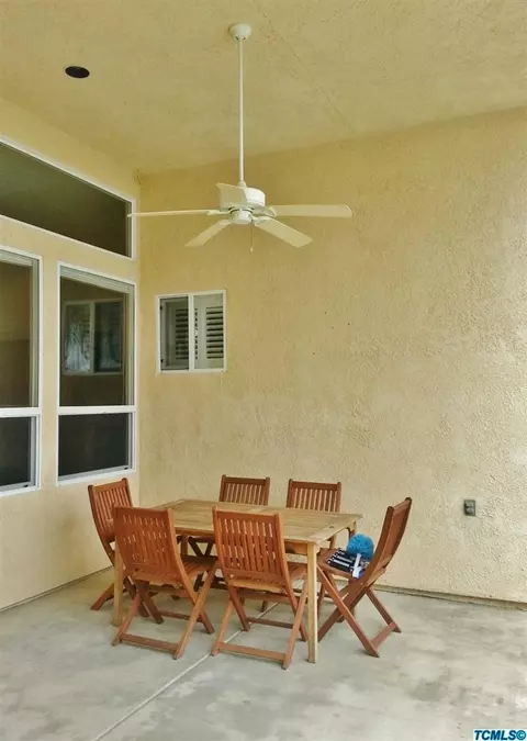 1238 E Mesa Ct, Visalia, CA 93292 photo 39
