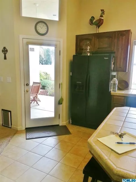 1238 E Mesa Ct, Visalia, CA 93292 photo 15
