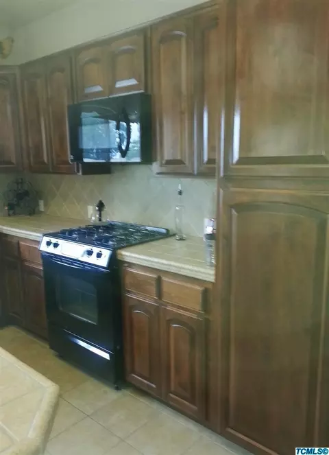 1238 E Mesa Ct, Visalia, CA 93292 photo 12