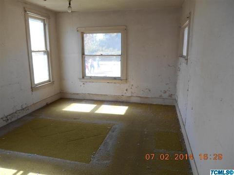 229 Elm St, Hanford, CA 93230 photo 5